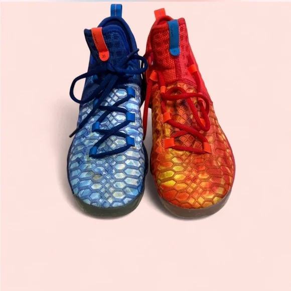 Nike | Shoes | Nike Blue And Red Sneakers Comfortable Knit  display picture 2